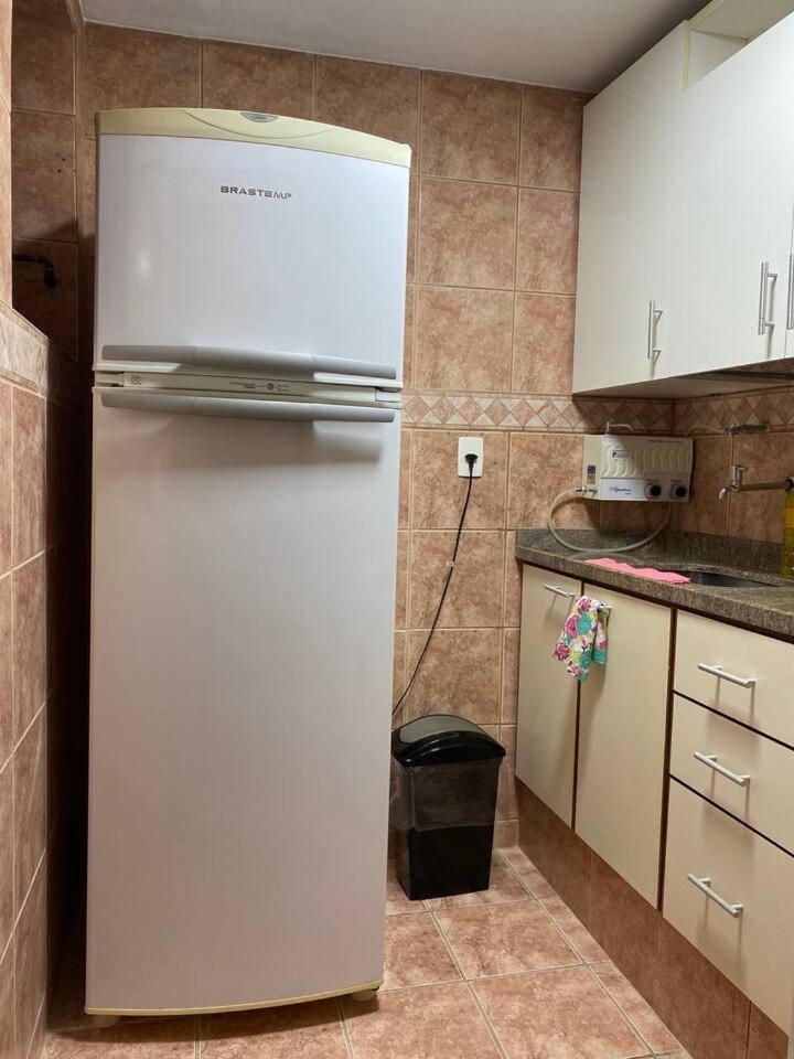 Apartamento Aconchegante Na Orla De Copacabana Рио-де-Жанейро Экстерьер фото