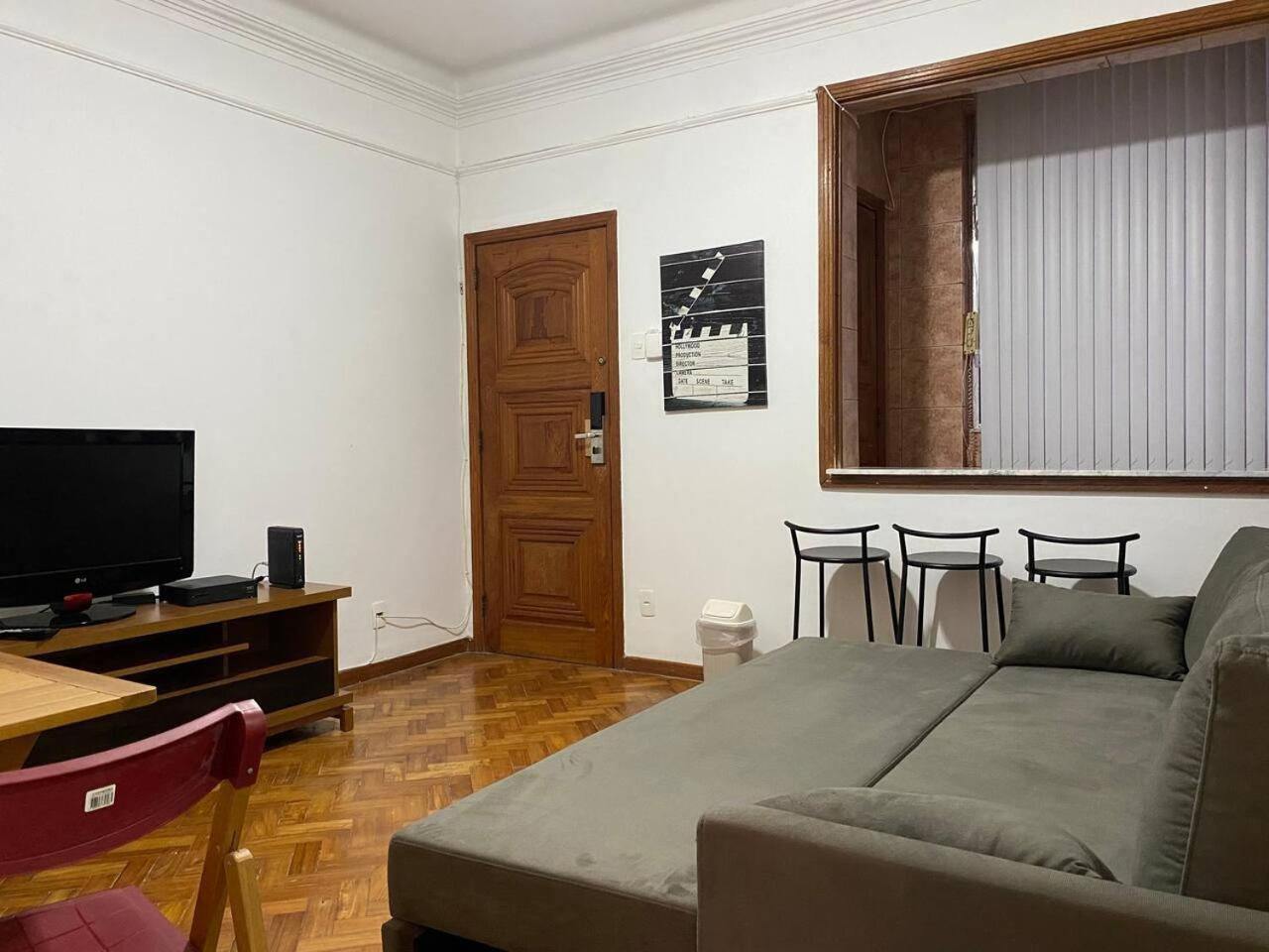 Apartamento Aconchegante Na Orla De Copacabana Рио-де-Жанейро Экстерьер фото